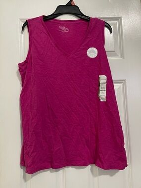 Time and Tru Sleeveless V-Neck Tank Top - Fuchsia